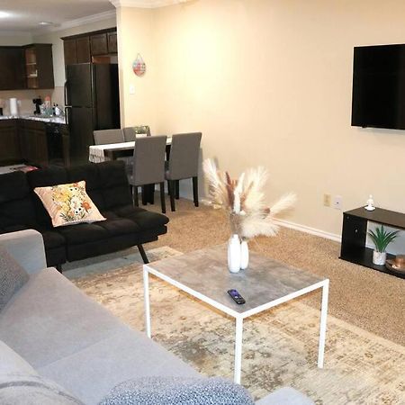 Lubbock Haven 3Beds, 3 Bathsアパートメント エクステリア 写真