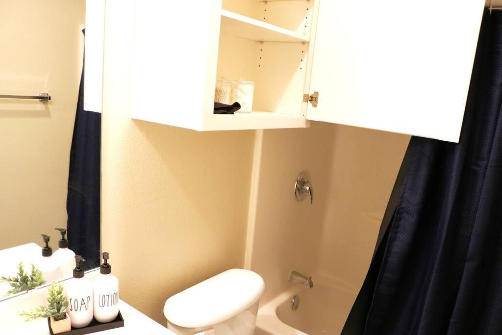 Lubbock Haven 3Beds, 3 Bathsアパートメント エクステリア 写真