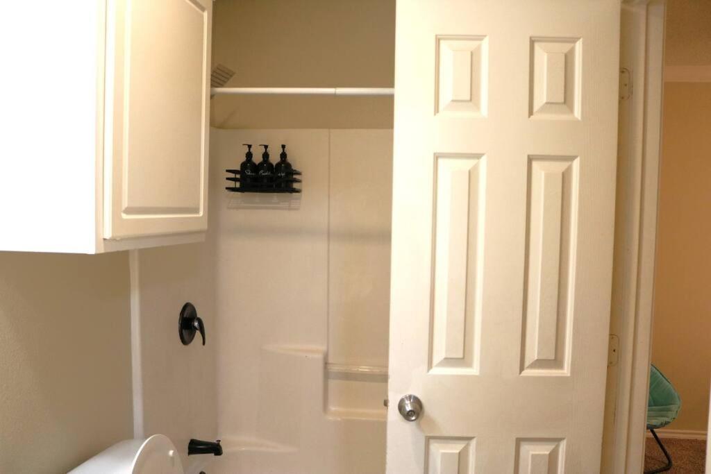 Lubbock Haven 3Beds, 3 Bathsアパートメント エクステリア 写真